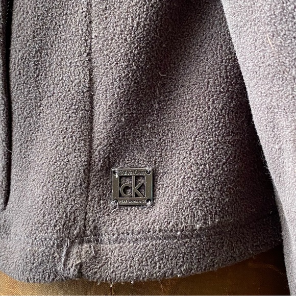 CALVIN KLEIN Ladies’ soft and shapely gray plush fleece quarter-zip pullover L - Picture 10 of 12